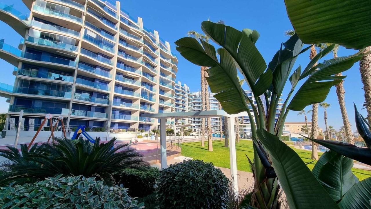 Apartamento Sea Senses Frente Al Mar Торевьиа Экстерьер фото